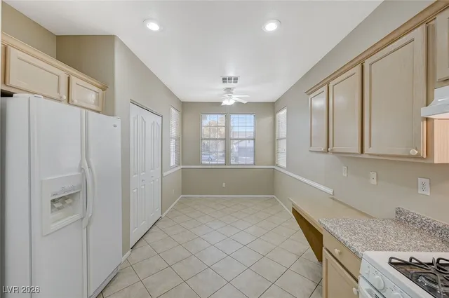 $2,300 | 88 Parker Ranch Drive, Henderson, NV 89012