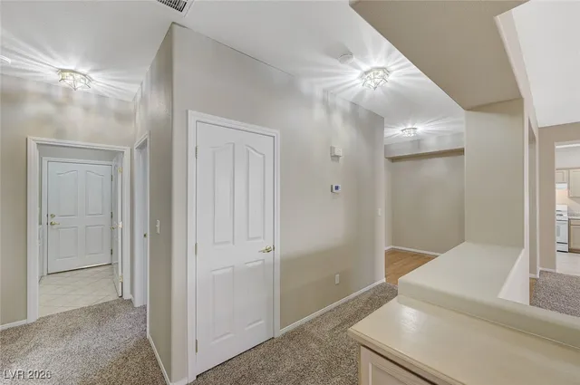 $2,300 | 88 Parker Ranch Drive, Henderson, NV 89012