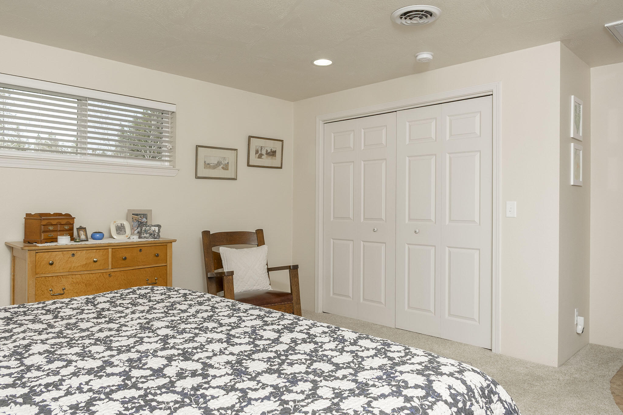 15902 Water Gap Road Williams, OR 97544 - Photo 15 of 67 15