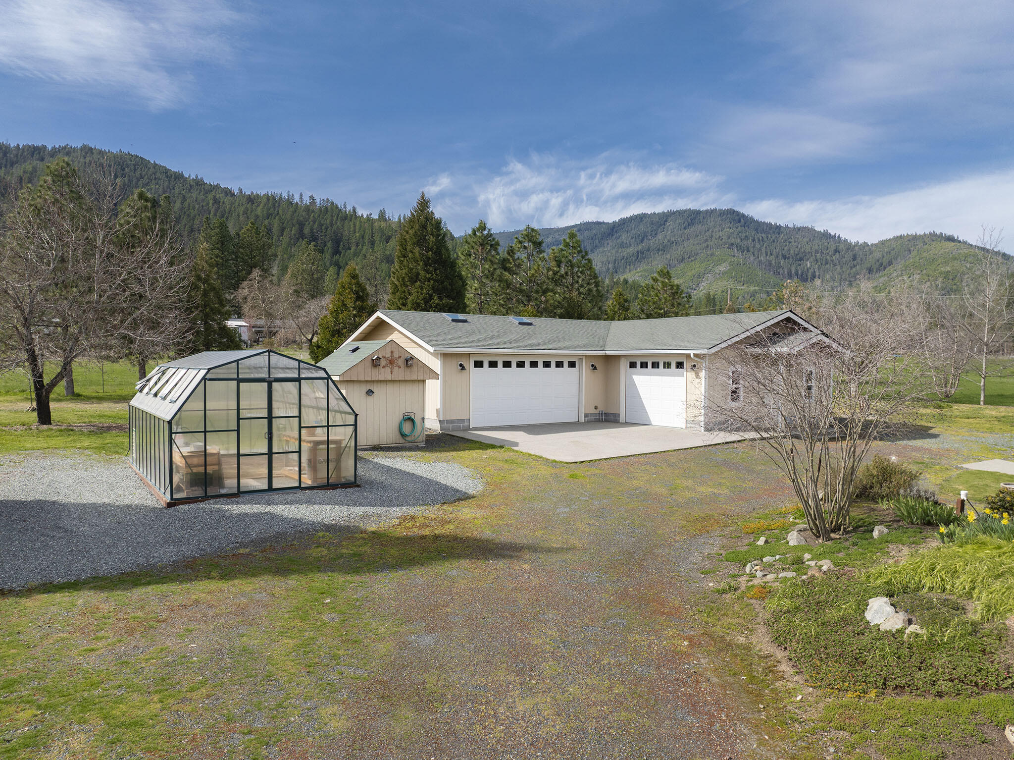 15902 Water Gap Road Williams, OR 97544 - Photo 39 of 67 39