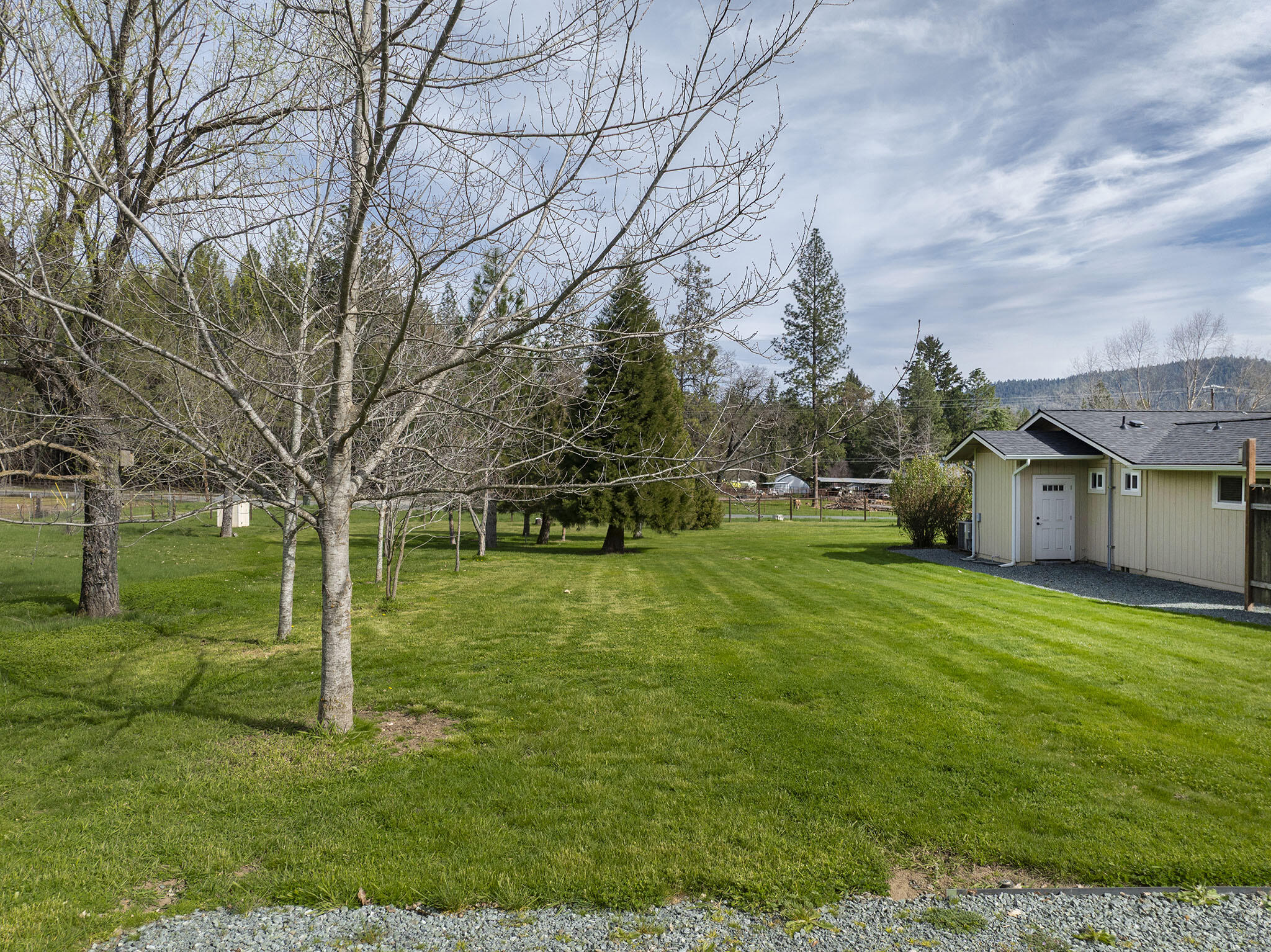 15902 Water Gap Road Williams, OR 97544 - Photo 50 of 67 49
