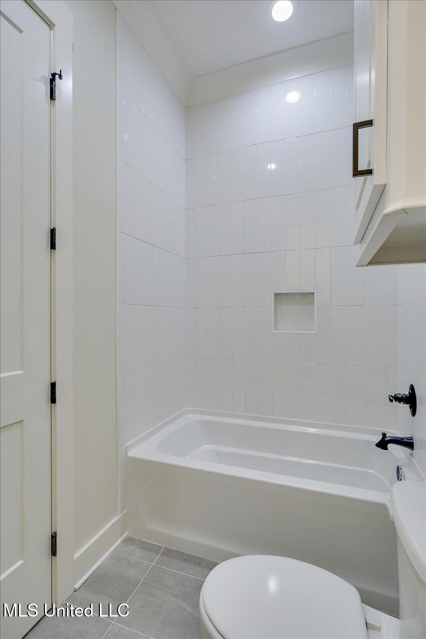 184 Bronson Bend Flowood, MS 39232 - Photo 32 of 42 32-184 Bronson Bend