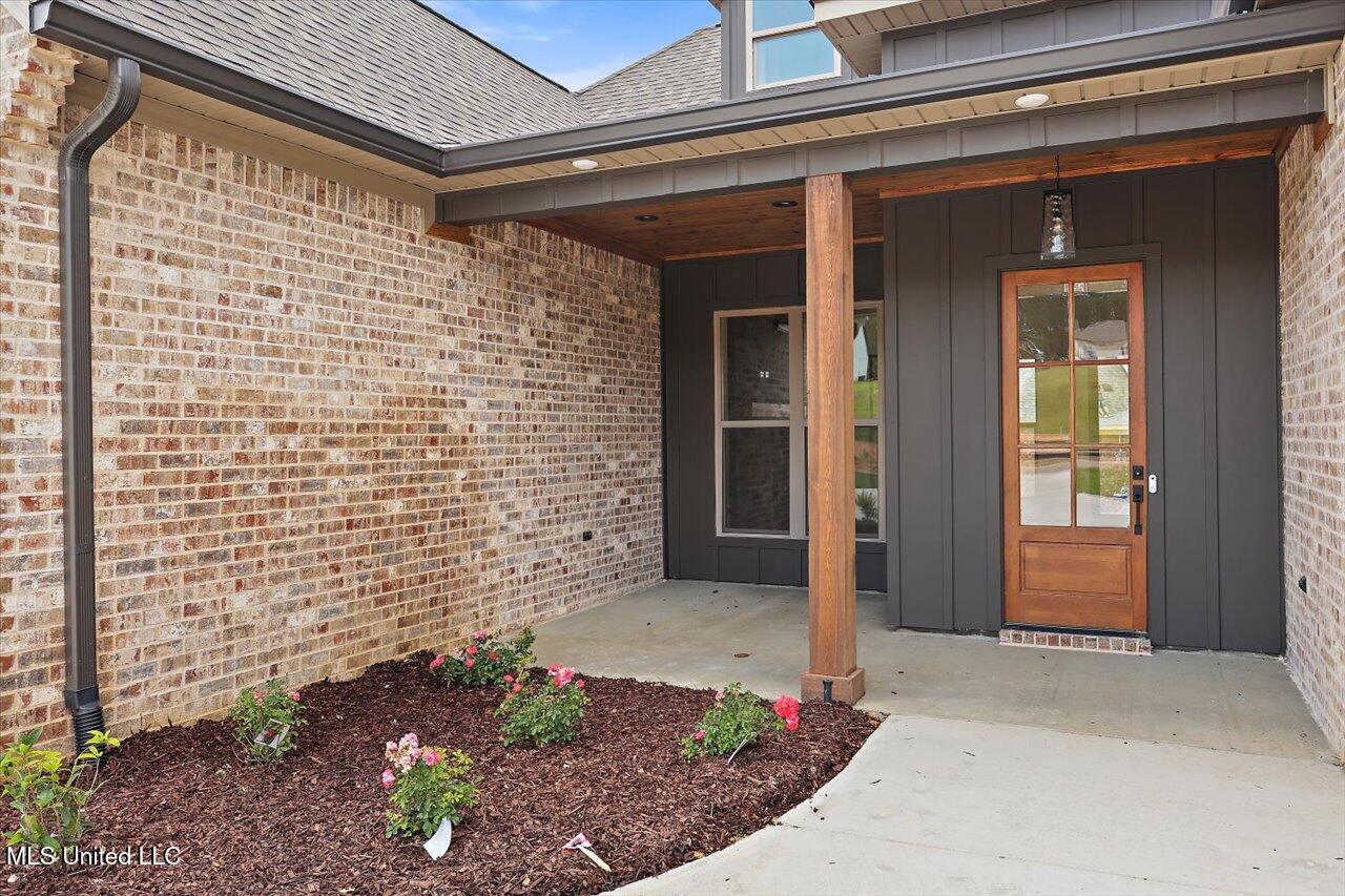 184 Bronson Bend Flowood, MS 39232 - Photo 4 of 42 04-184 Bronson Bend