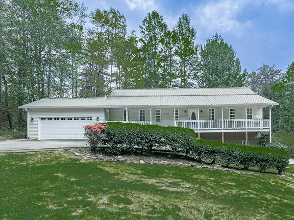 $440,000 | 333 Stable Gate Drive, Blairsville, GA 30512