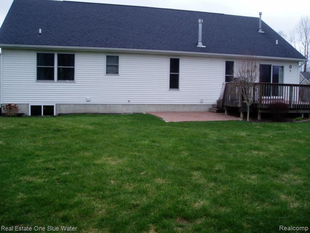 102 Rella Rae Avenue Marysville, MI 48040 - Photo 2 of 15 018.jpg