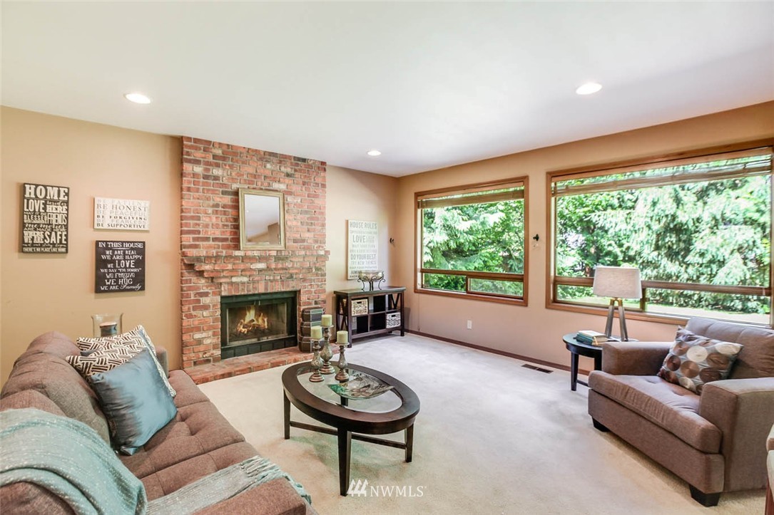 16006 Southeast 149th Street Renton, WA 98059 - Photo 11 of 23 Gallery Image 11