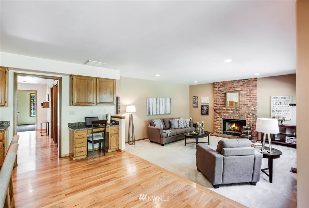 16006 Southeast 149th Street Renton, WA 98059 - Photo 12 of 23 Gallery Image 12