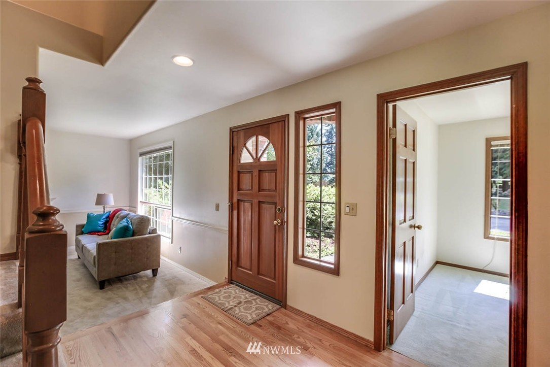 16006 Southeast 149th Street Renton, WA 98059 - Photo 3 of 23 Gallery Image 3