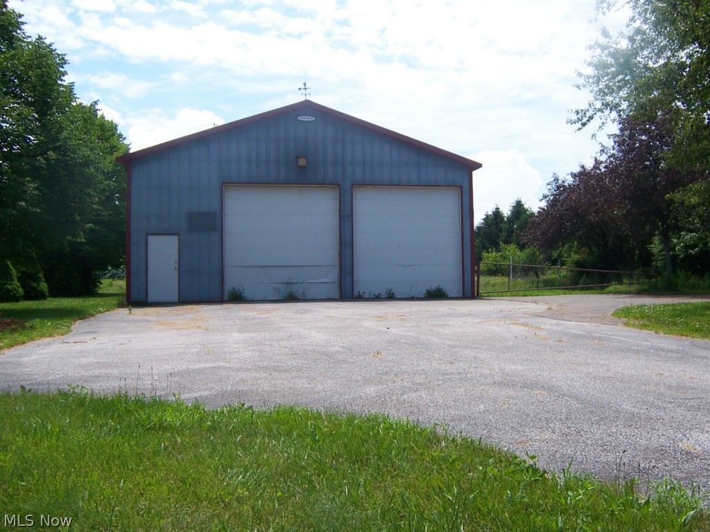 7090 Chapel Road Madison, OH 44057 - Photo 4 of 21