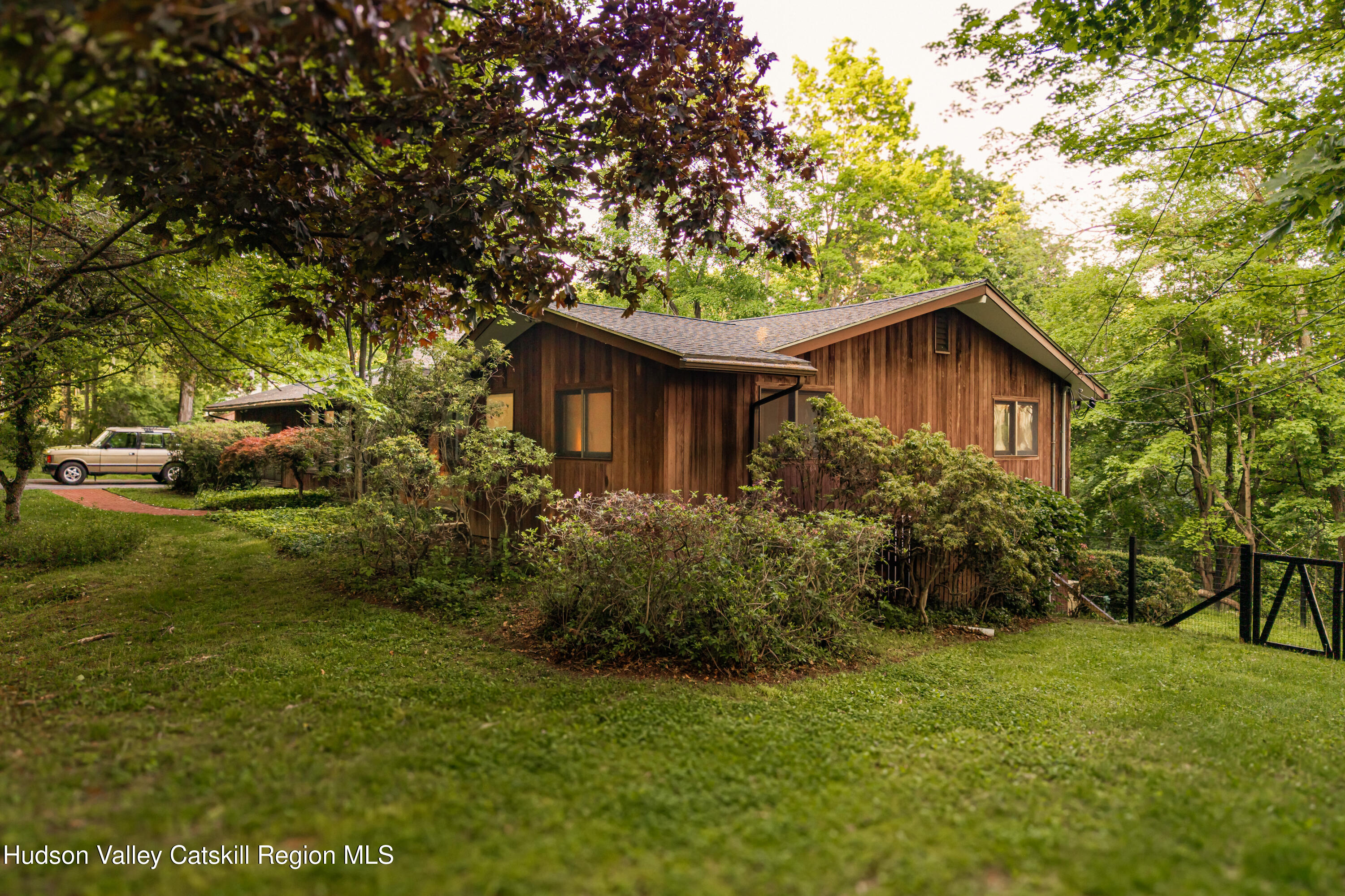 122 Ridgeview Road Poughkeepsie, NY 12603 - Photo 33 of 39 33