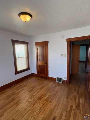 $98,500 | 1211 Southwest Woodward Avenue, Topeka, KS 66604