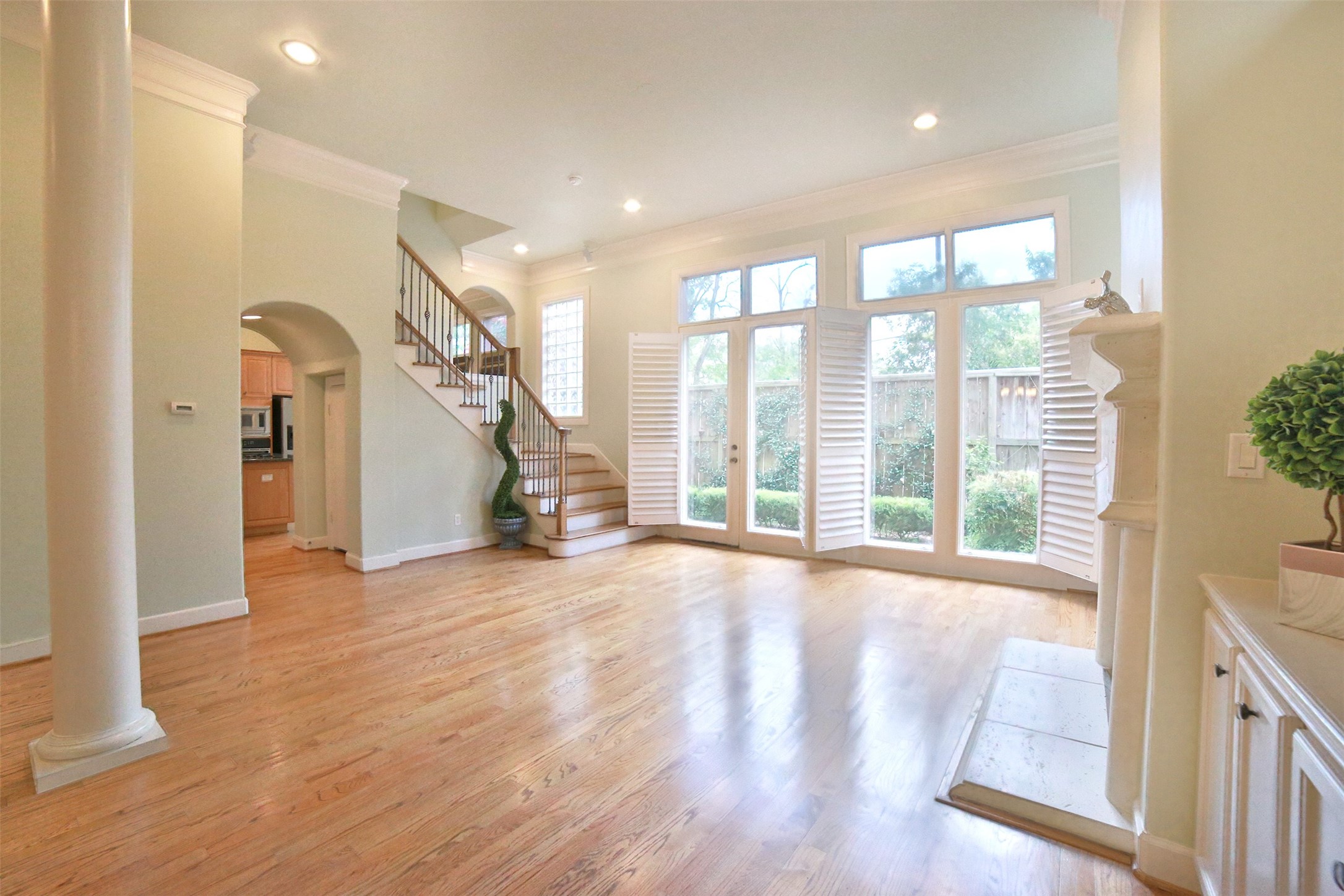 6335 East Mystic Meadow Houston, TX 77021 - Photo 9 of 40