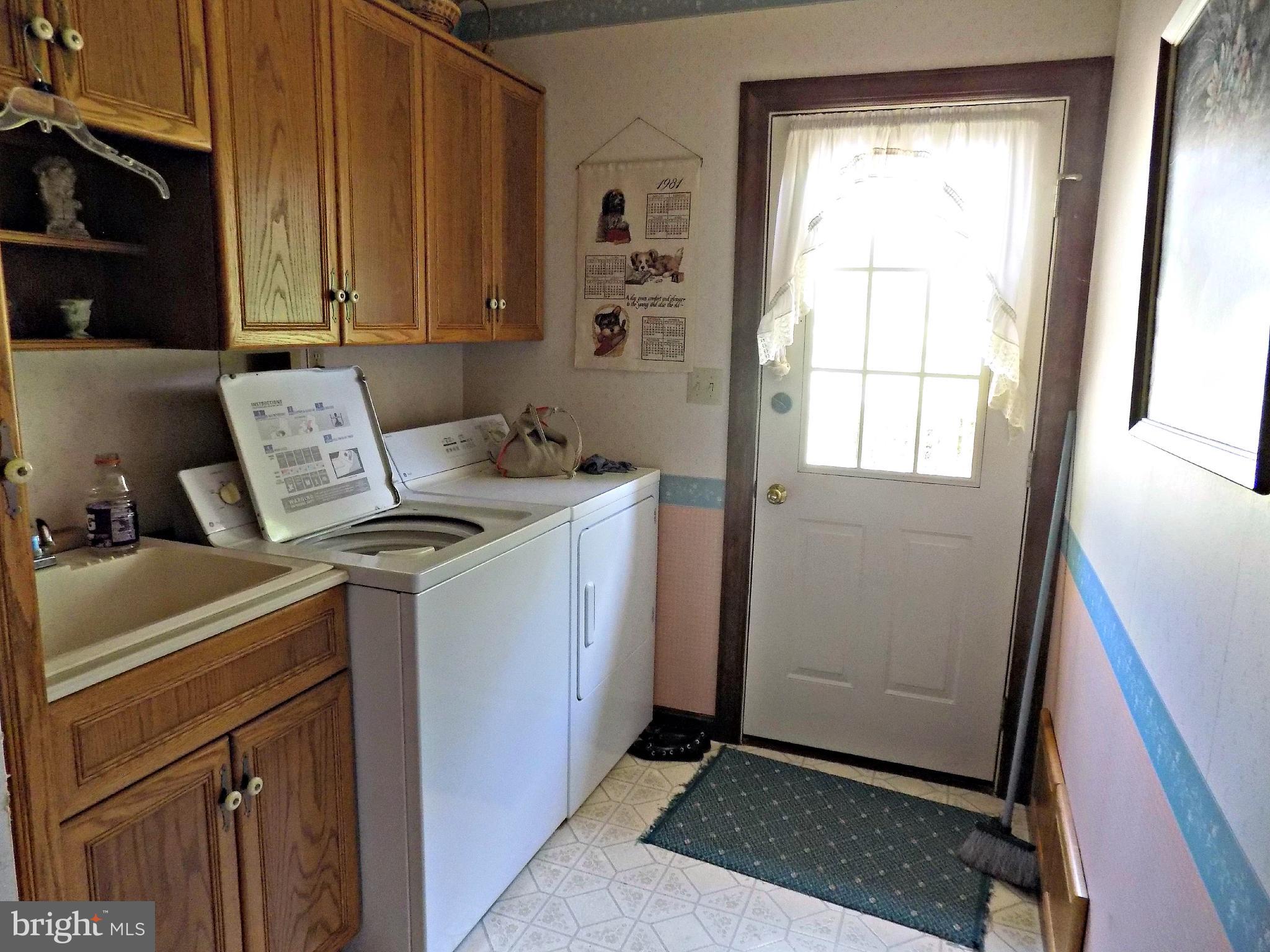 109 Race Street Lititz, PA 17543 - Photo 15 of 27