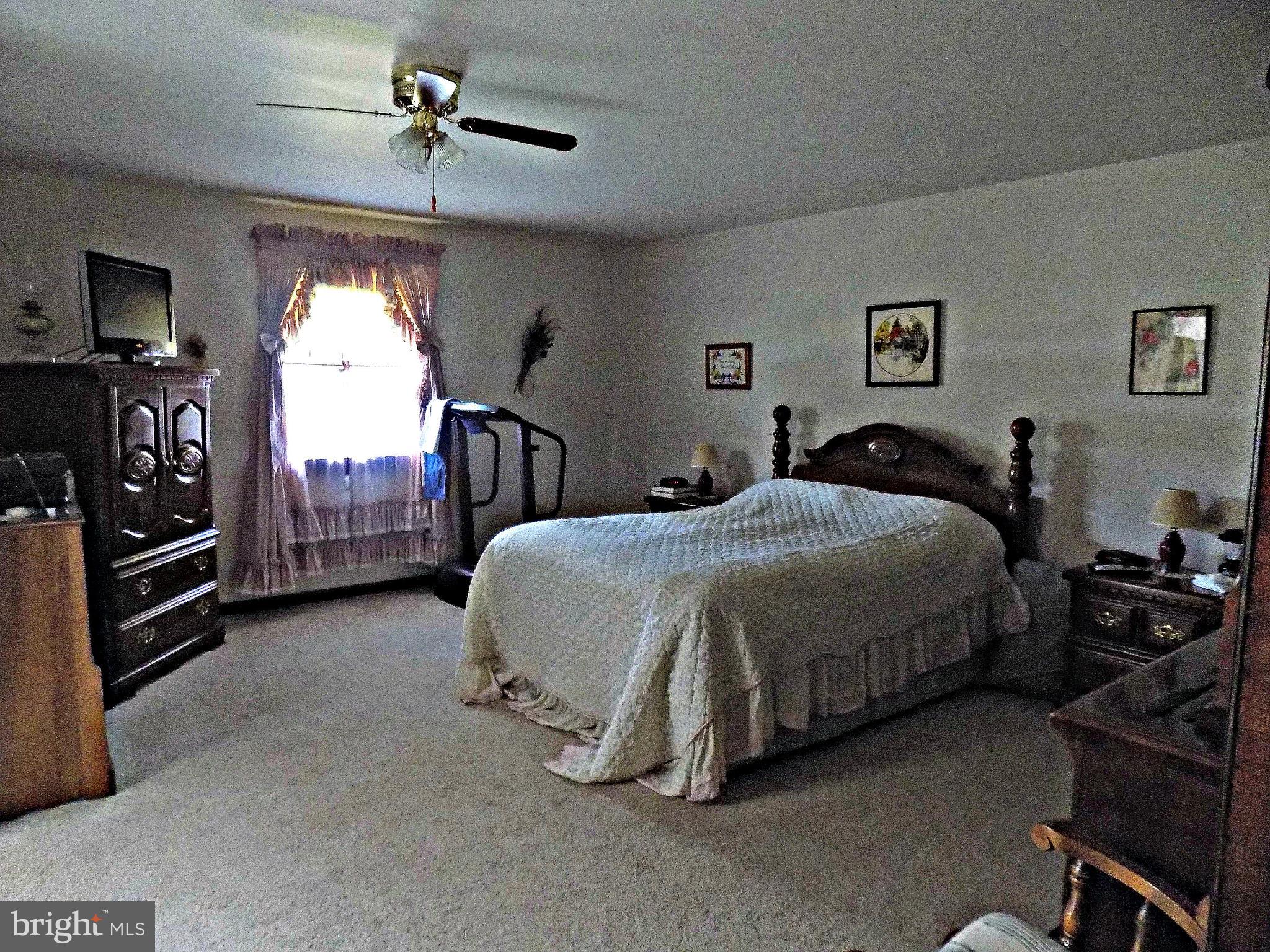 109 Race Street Lititz, PA 17543 - Photo 10 of 27