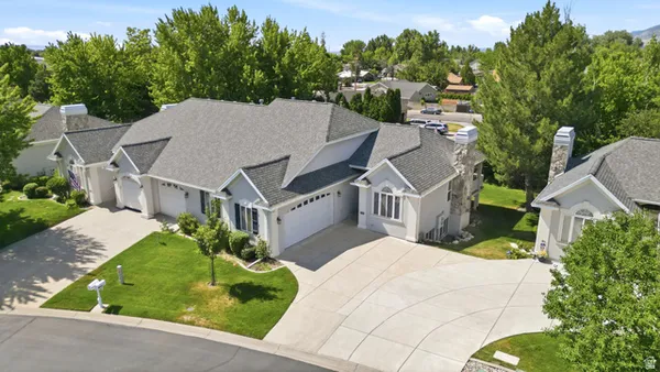 $575,000 | 178 Country Springs Drive, Bountiful, UT 84010