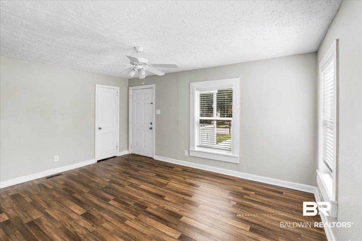 551 Shady Oak Drive Mobile, AL 36608 - Photo 6 of 22
