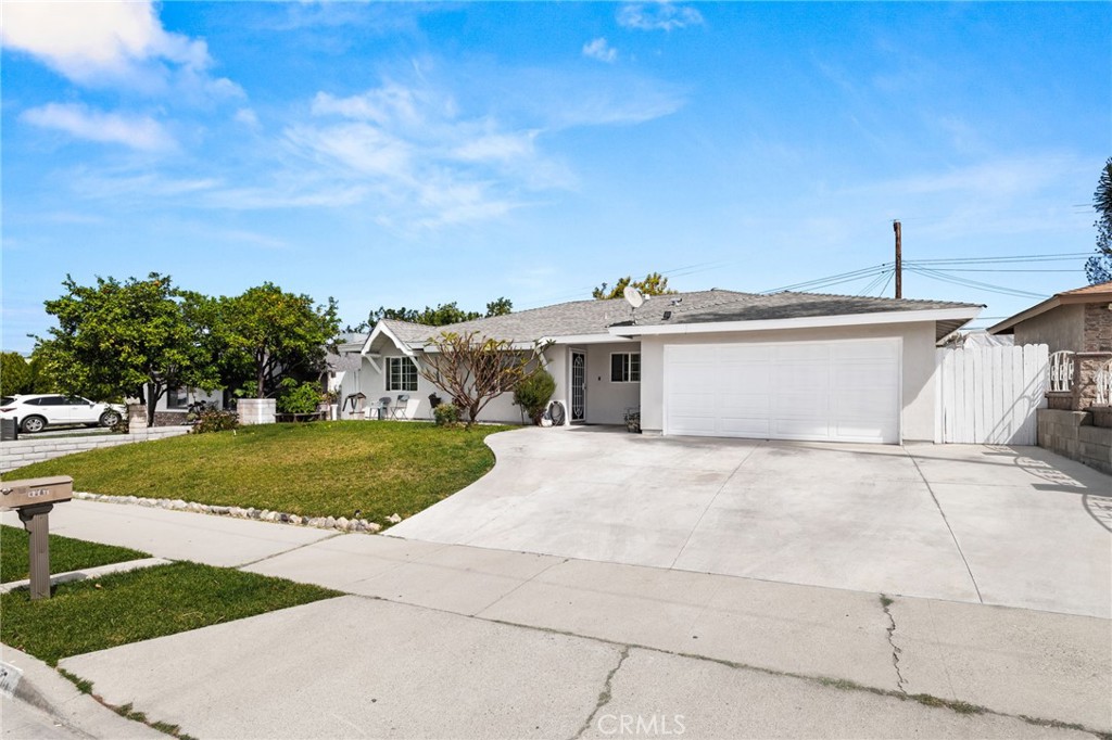 5347 Crest Riverside Ca Riverside, CA 92503 - Photo 1 of 1 Front view 1