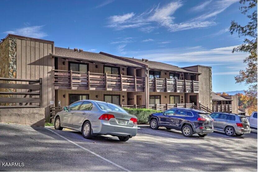 1081 Cove Road, Unit 633 Sevierville, TN 37876 - Photo 1 of 16 Gallery Image 1