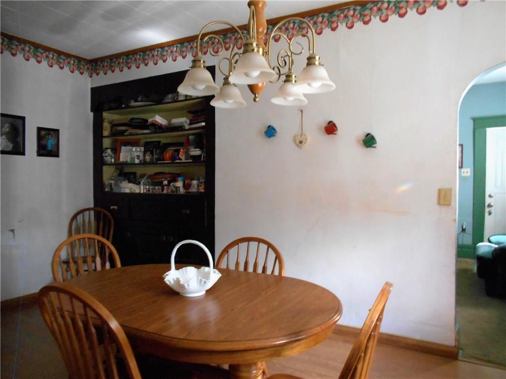 2307 Graceland Road New Castle, PA 16105 - Photo 5 of 11 Gallery Image 5