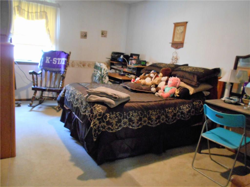 2307 Graceland Road New Castle, PA 16105 - Photo 8 of 11 Gallery Image 8