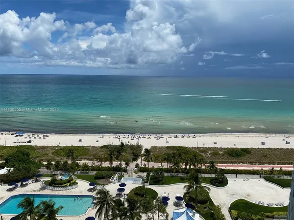 $3,900 | 5161 Collins Avenue, Unit 308, Miami Beach, FL 33140