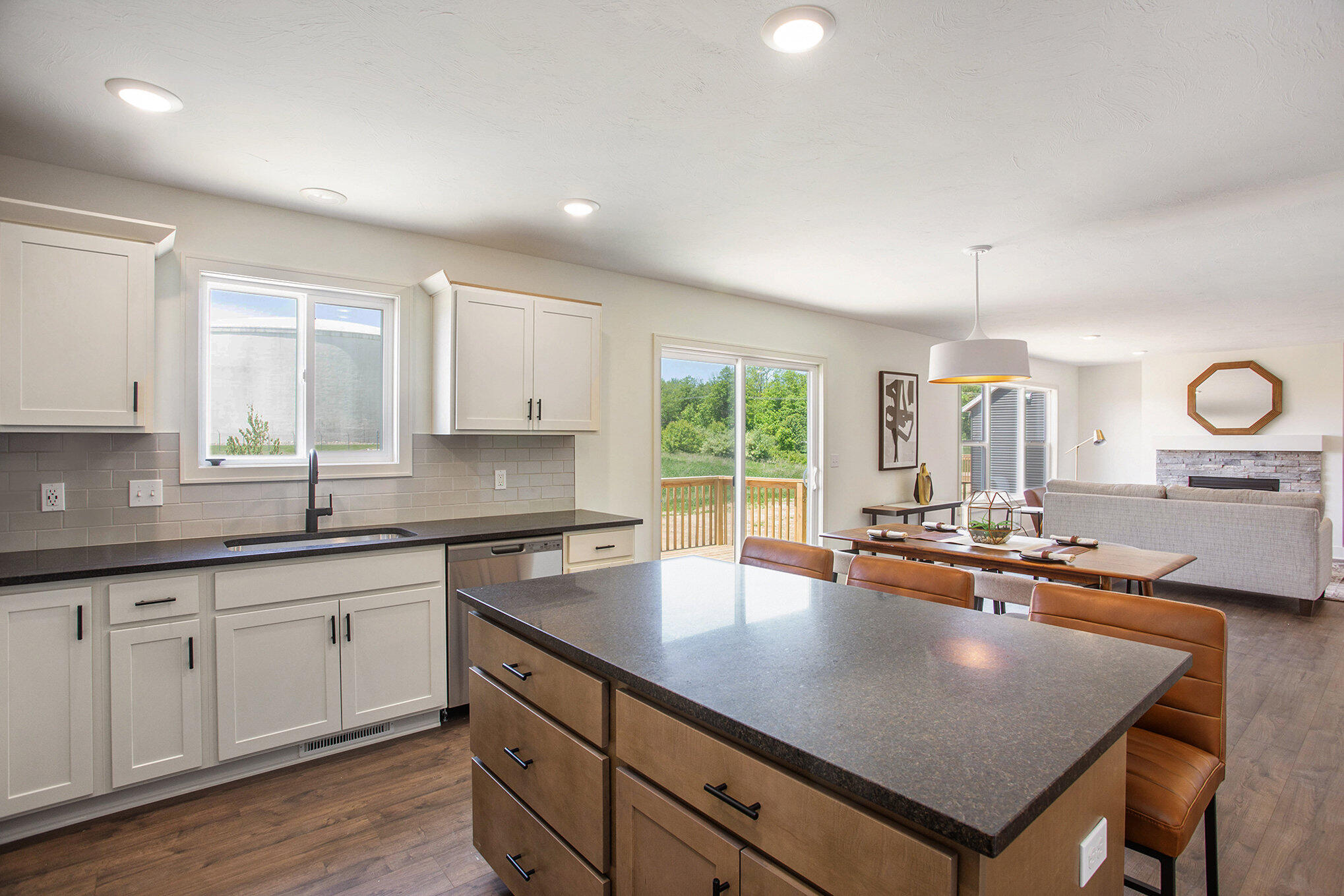8355 Bauer Rdg Avenue Jenison, MI 49428 - Photo 17 of 25 Kitchen
