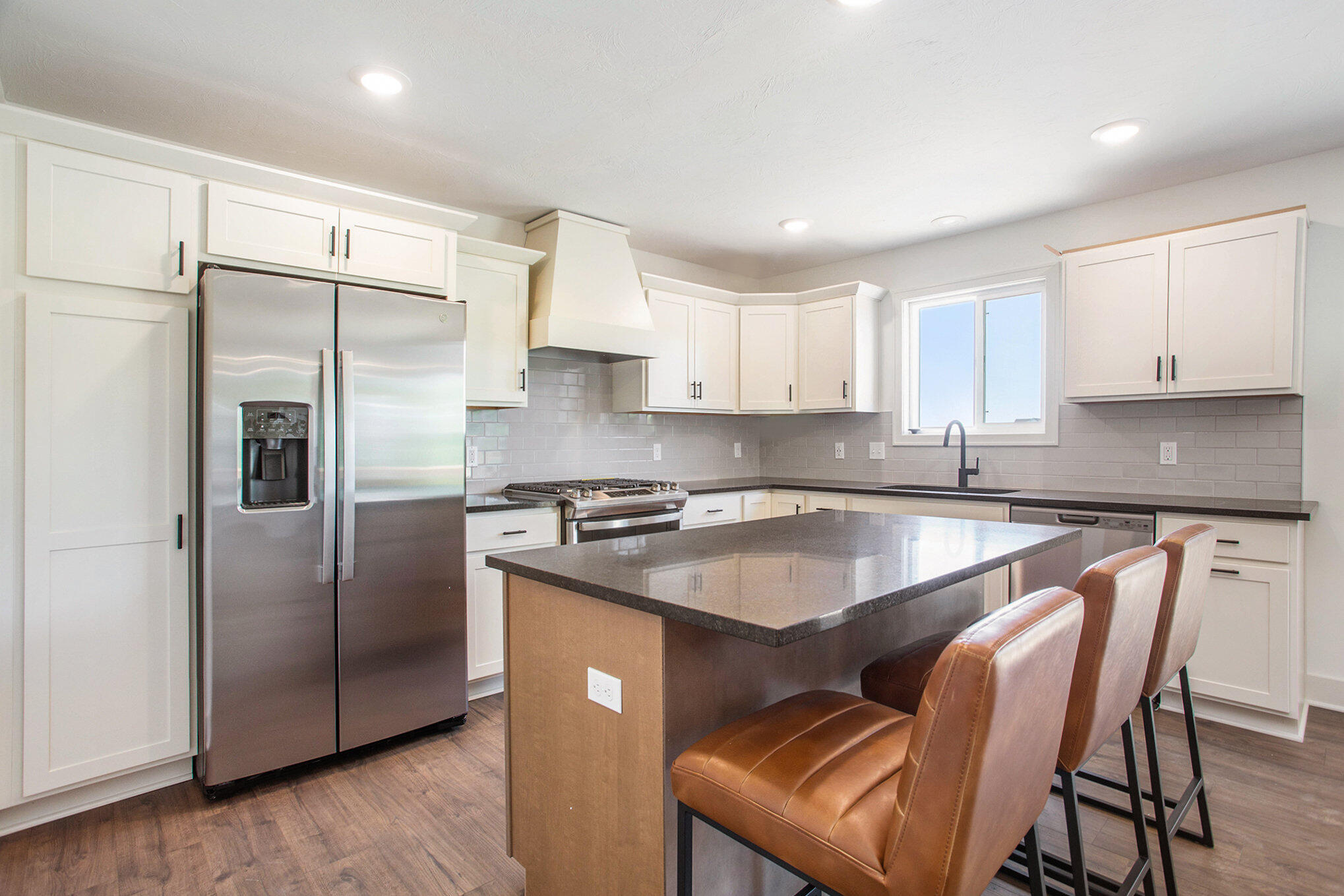 8355 Bauer Rdg Avenue Jenison, MI 49428 - Photo 19 of 25 Kitchen