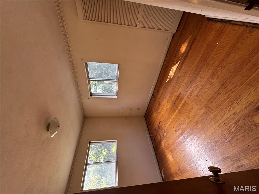 2087 Chambers Road St. Louis, MO 63136 - Photo 11 of 15