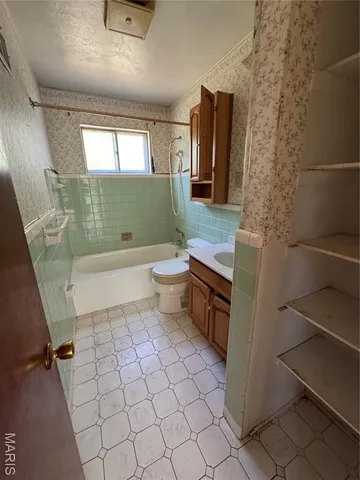 $50,000 | 2087 Chambers Road, St. Louis, MO 63136