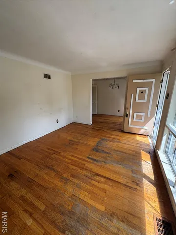 $50,000 | 2087 Chambers Road, St. Louis, MO 63136