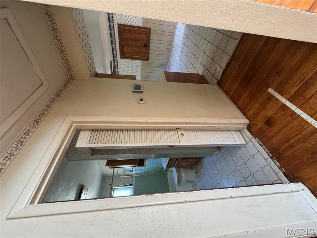 2087 Chambers Road St. Louis, MO 63136 - Photo 8 of 15