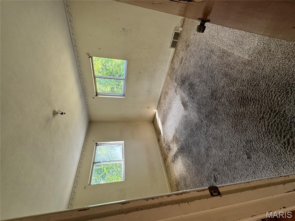 2087 Chambers Road St. Louis, MO 63136 - Photo 10 of 15