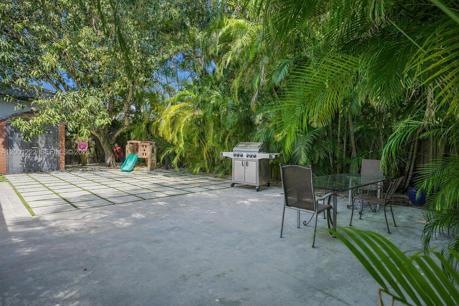 2311 Southwest 9th Avenue Miami, FL 33129 - Photo 26 of 34