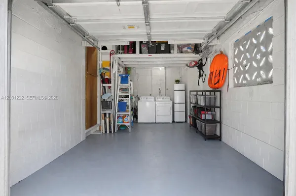 $8,000 | 2311 Southwest 9th Avenue, Miami, FL 33129