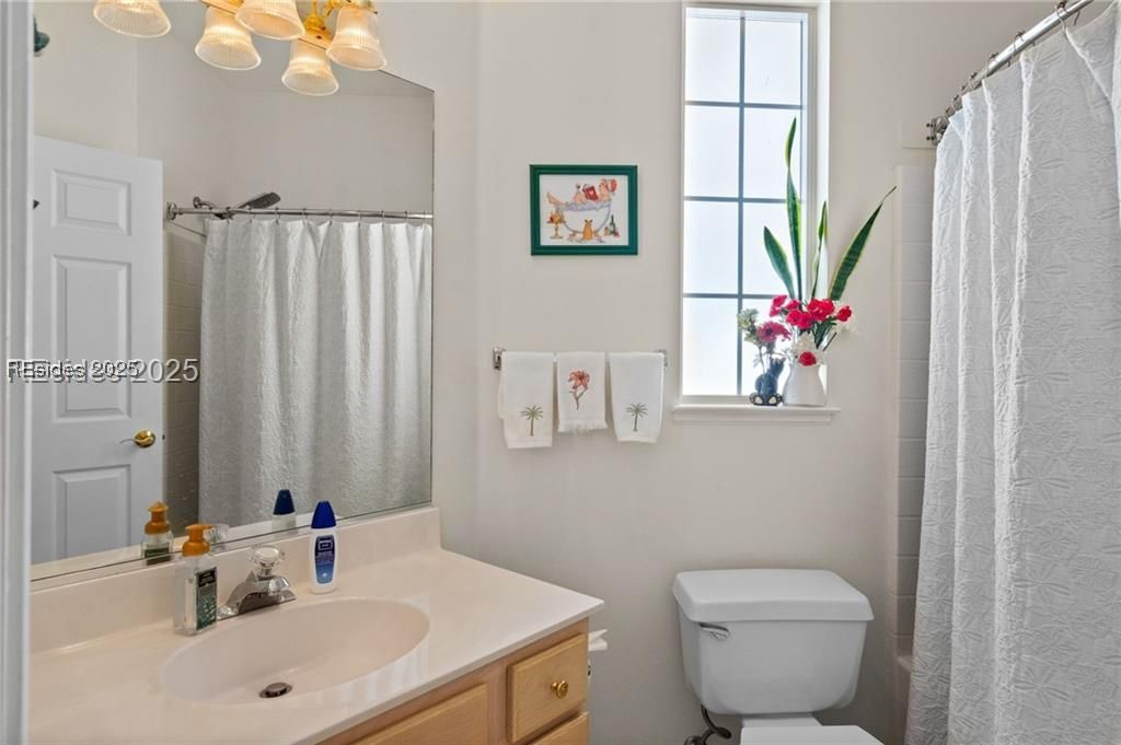 143 Colonel Thomas Heyward Road Okatie, SC 29909 - Photo 9 of 22 Guest Bath