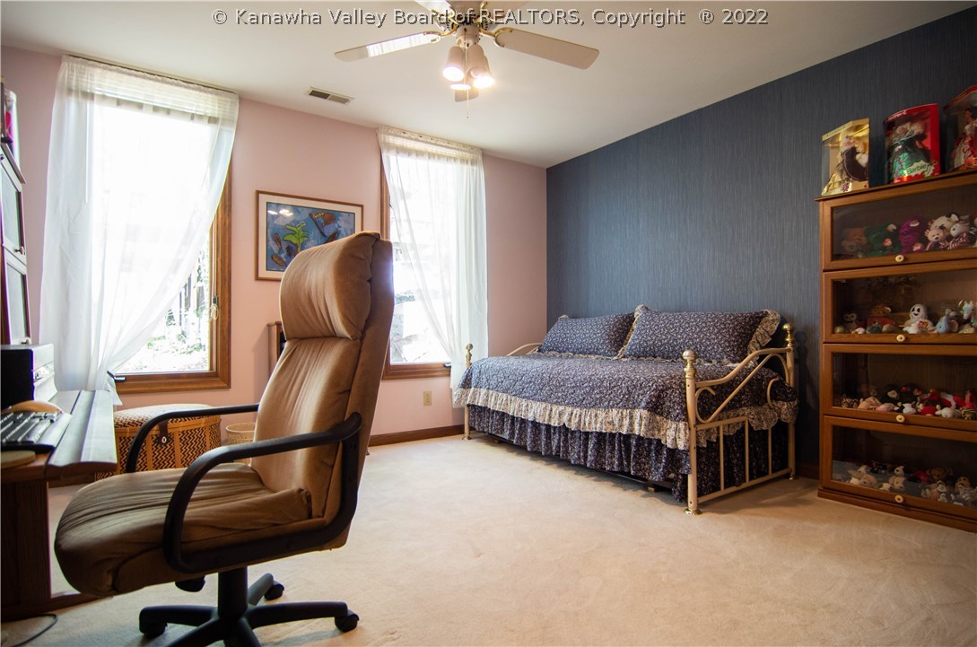 1589 Hampton Road Charleston, WV 25314 - Photo 27 of 29 Gallery Image 27