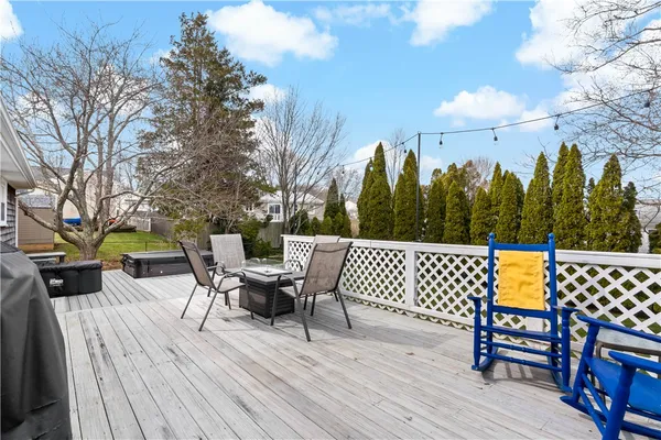 $4,000 | 3 Paul Avenue, Middletown, RI 02842