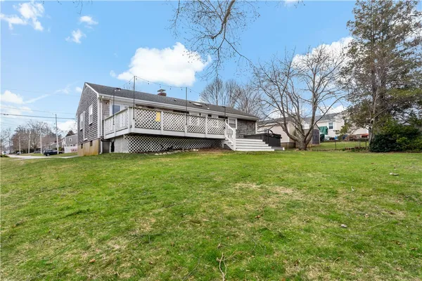 $4,000 | 3 Paul Avenue, Middletown, RI 02842