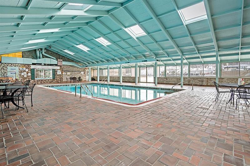 2160 Greentree Road, Unit 201W Pittsburgh, PA 15220 - Photo 22 of 25 Gallery Image 22