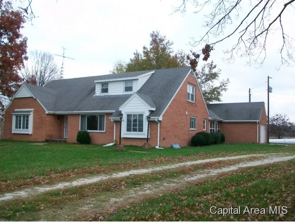 1403 Reid Road Winchester, IL 62694 - Photo 1 of 5