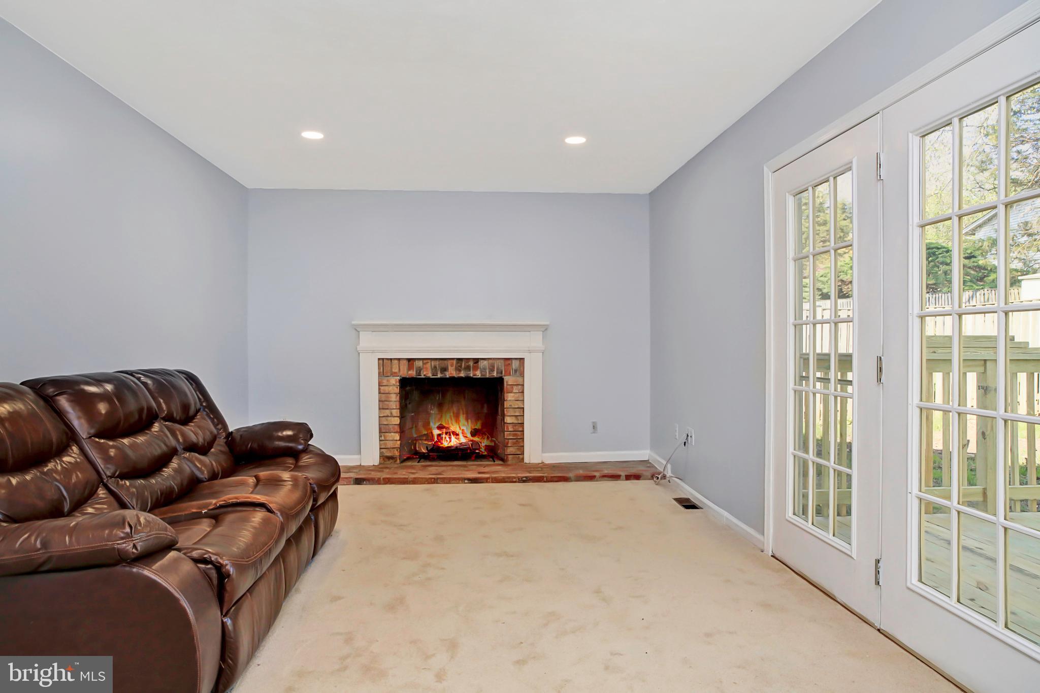 9131 Rockefeller Lane Springfield, VA 22153 - Photo 17 of 45 Family Room