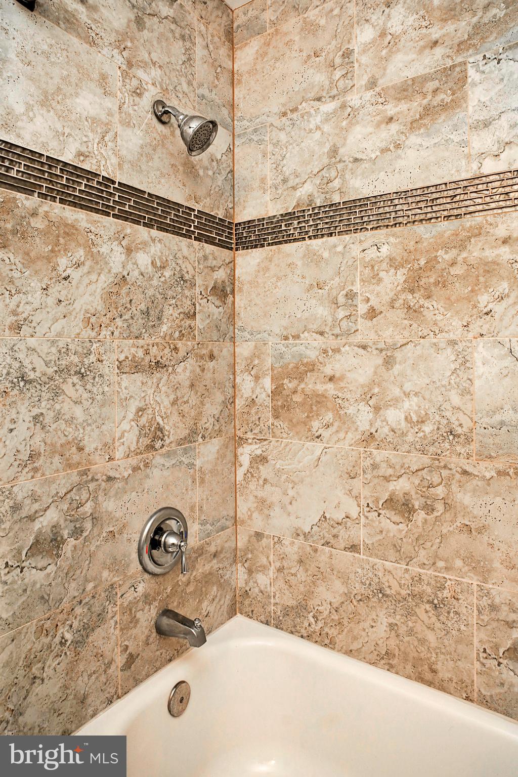 9131 Rockefeller Lane Springfield, VA 22153 - Photo 20 of 45 Upper Full Bath