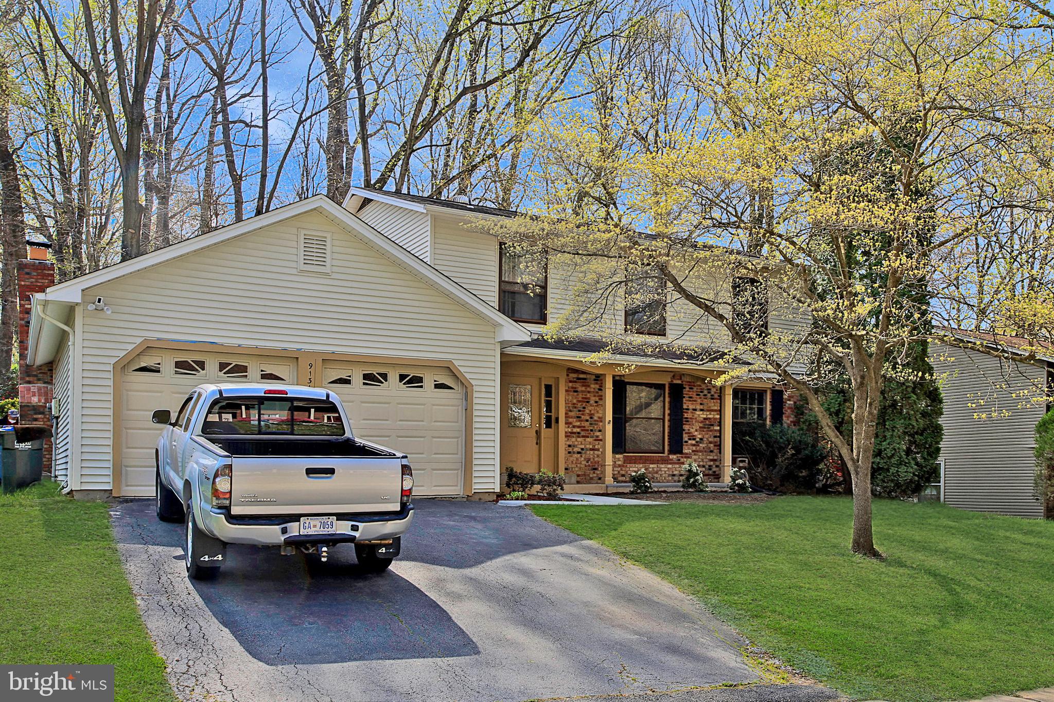 9131 Rockefeller Lane Springfield, VA 22153 - Photo 27 of 45 Font View 2
