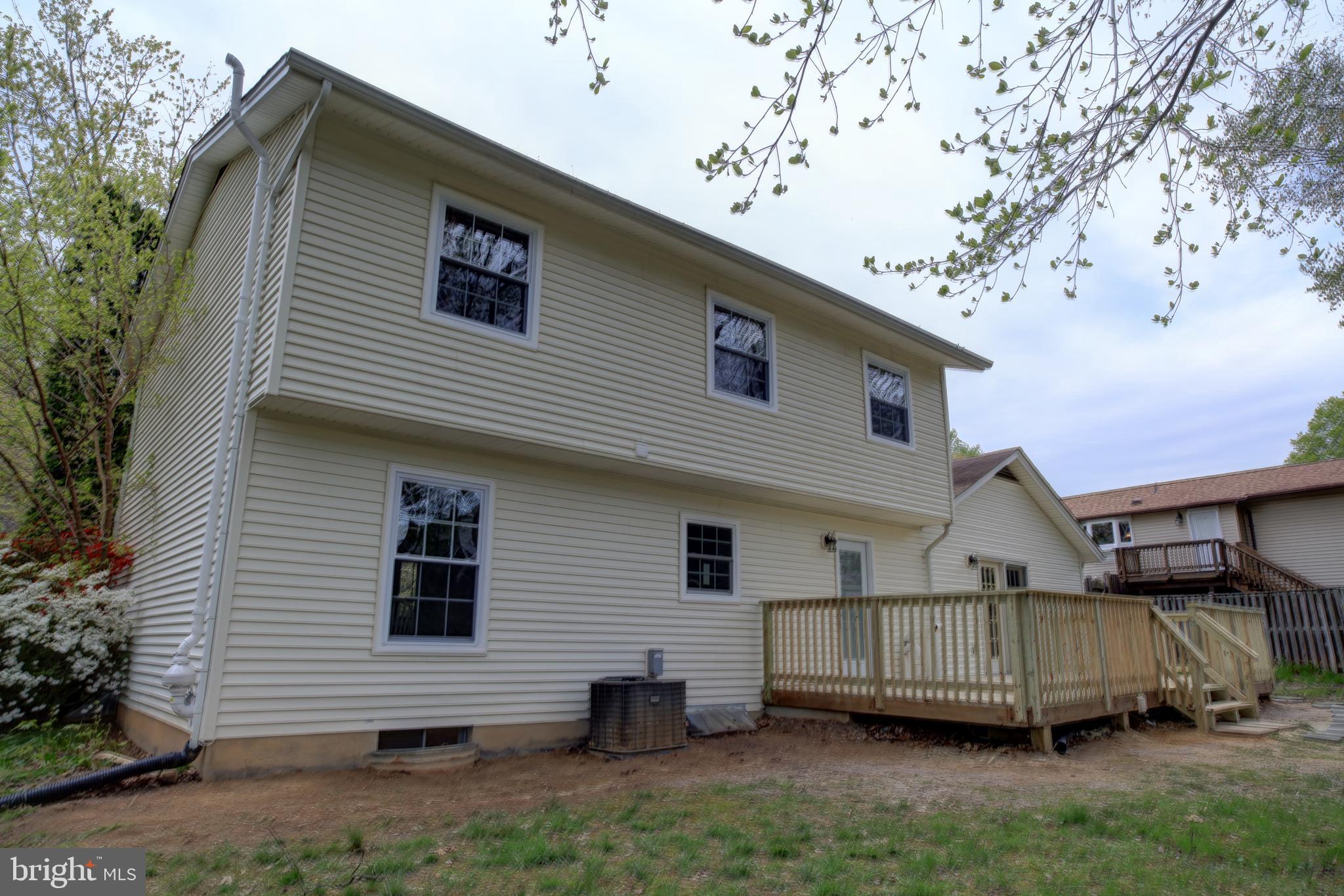 9131 Rockefeller Lane Springfield, VA 22153 - Photo 30 of 45