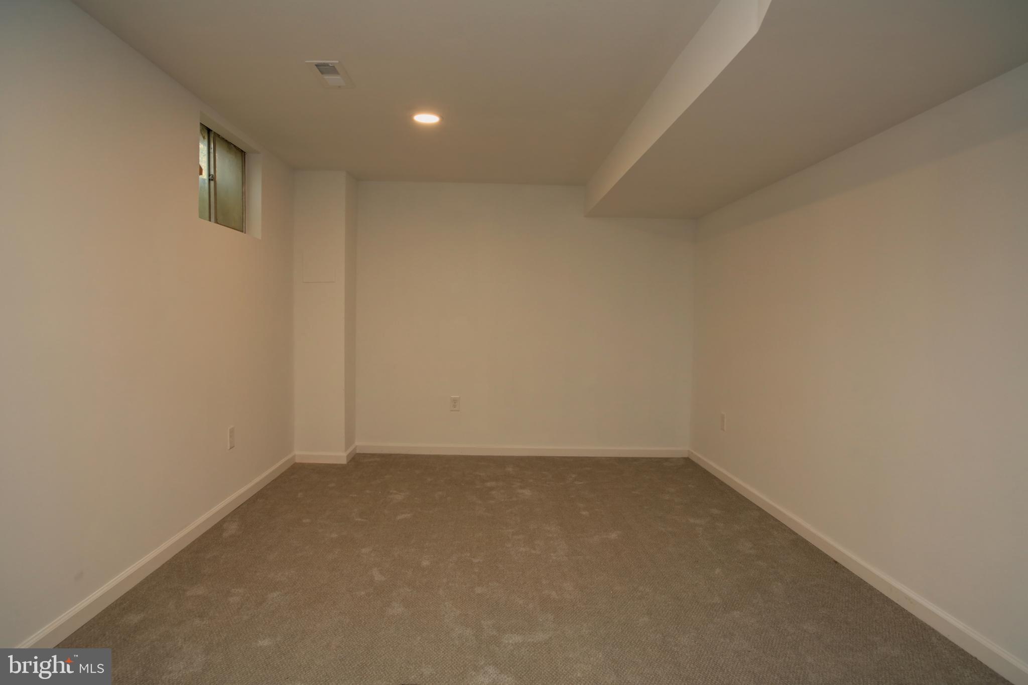 9131 Rockefeller Lane Springfield, VA 22153 - Photo 42 of 45