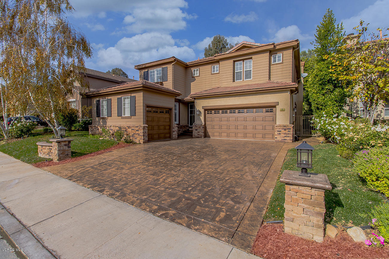 125 Brooks Road Simi Valley, CA 93065 - Photo 2 of 52 02Front