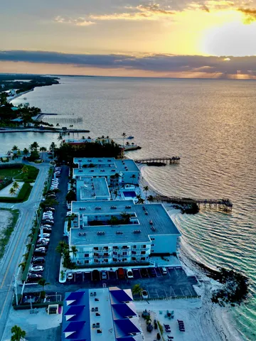 $520,000 | 201 East Ocean Drive, Unit 1311, Key Colony Beach, FL 33051