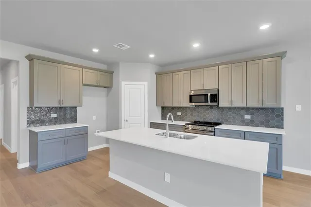 $398,990 | 5064 Picasso Road, Royse City, TX 75189