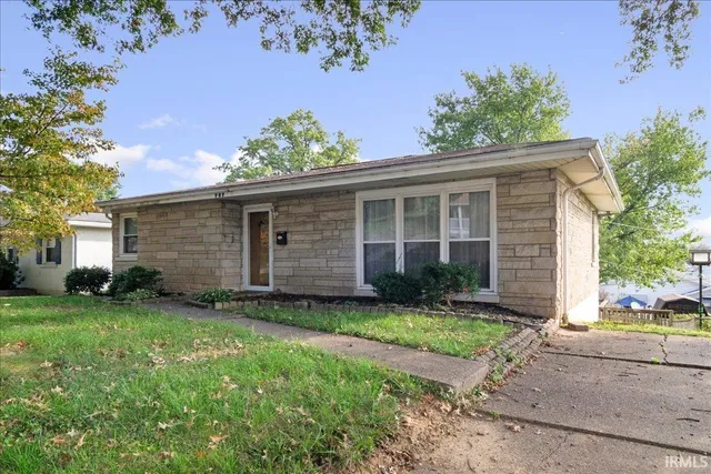 $167,500 | 707 Wessel Lane, Evansville, IN 47712