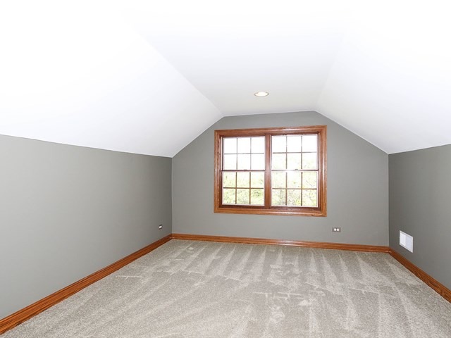 243 Bradwell Road Inverness, IL 60010 - Photo 20 of 25 an empty room with a window